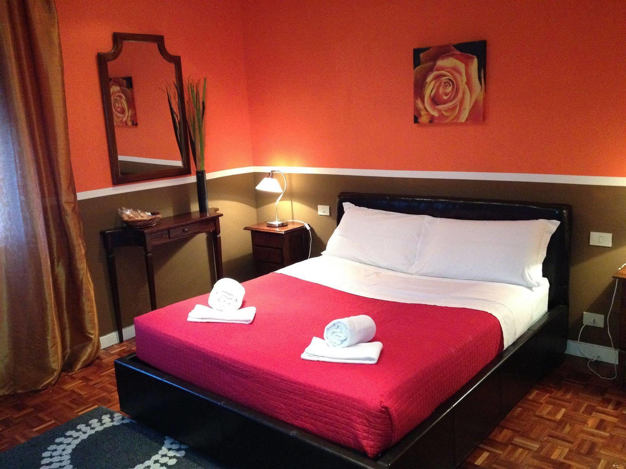 B&B Carmen เวโรนา ภายนอก รูปภาพ